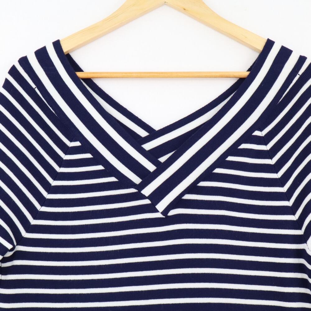 WHITE HOUSE BLACK MARKET Sz XL Navy Blue & White Striped Sweater V-Neck Womens